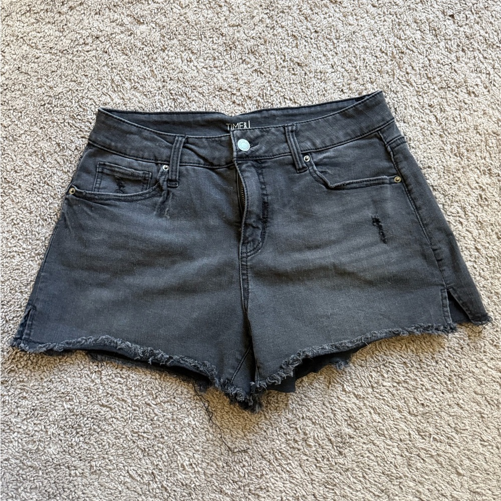 Time and Tru Black Frayed Hem Denim Shorts